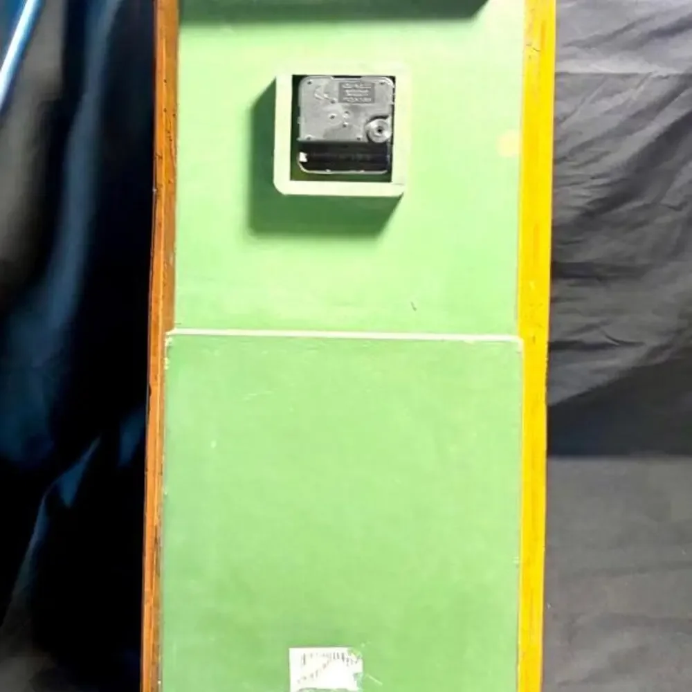 Vintage Looking Shadowbox Wood And Brass Accent Clock History Of Golf. 19